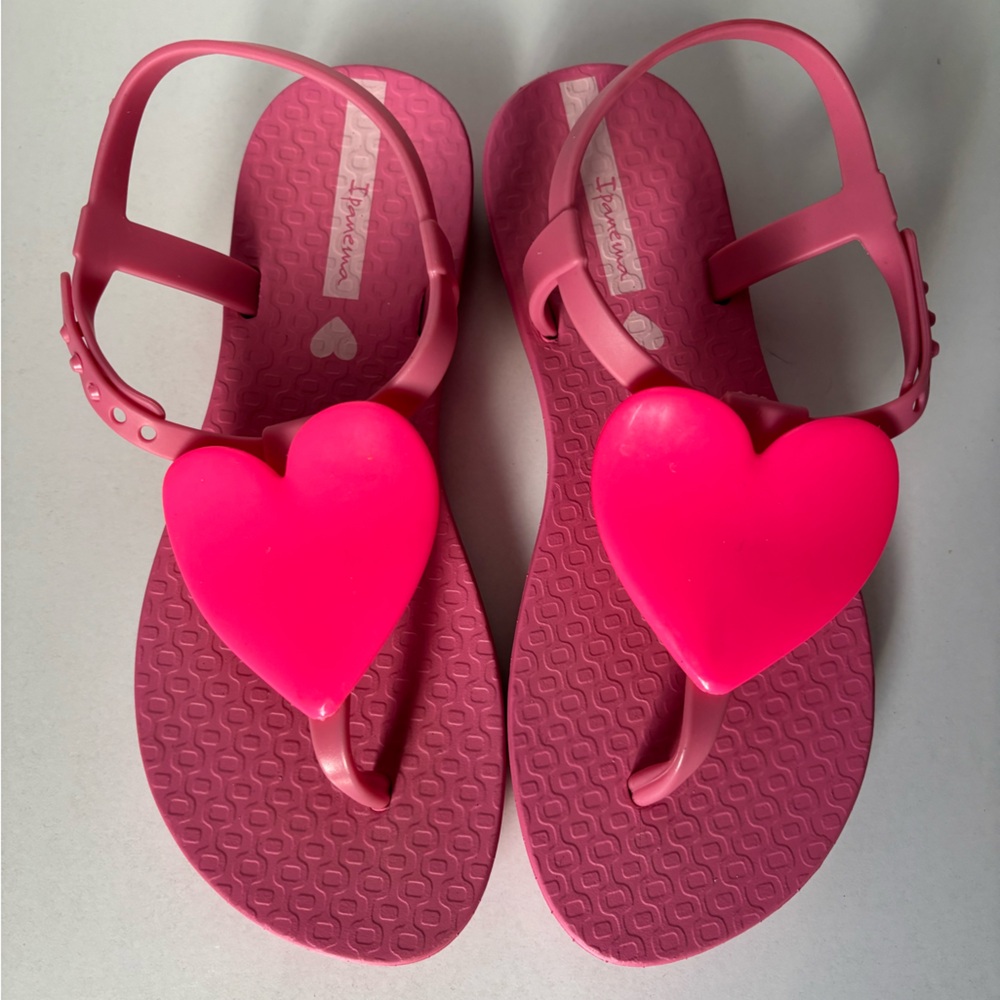 Girls sandals for sale!